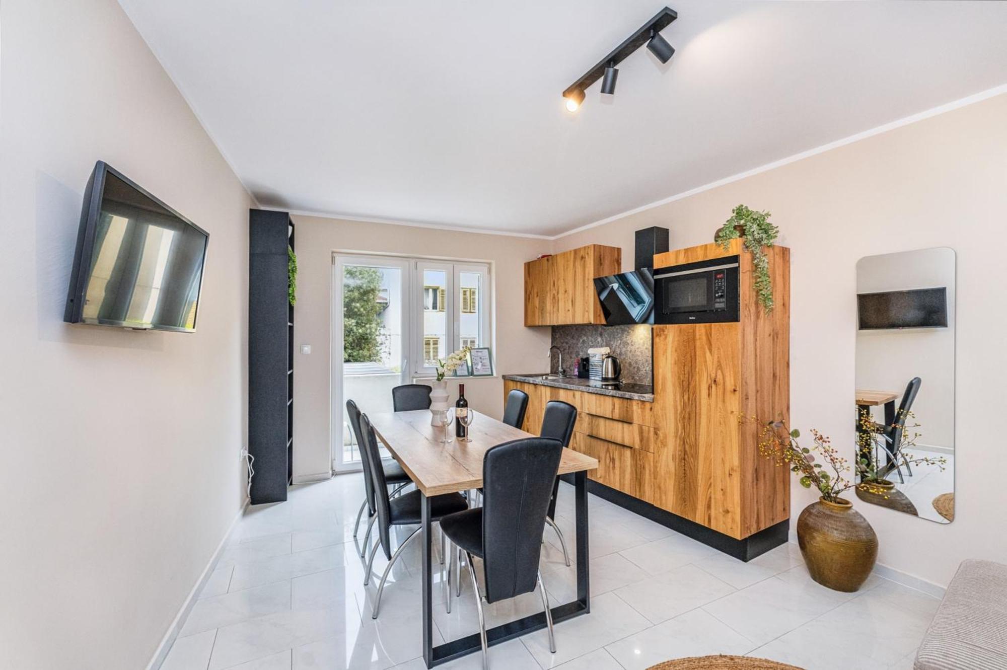 Samm Apartments Шибеник Экстерьер фото